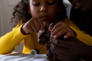 Nähmaschine für Kinder: Worauf Eltern beim Kauf achten sollten